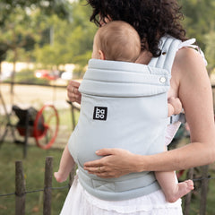 Baby Bondé Denim Cloud carrier — lifestyle